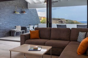 TV, offices - Blue Bay | The Reef | Penthouse (Sint Michiel)