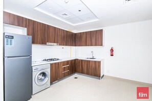 Ruokailu omassa huoneessa