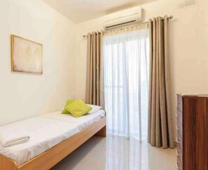 3 habitaciones, wifi y ropa de cama 