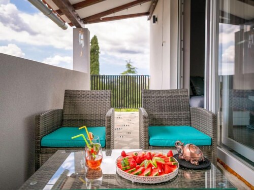 Apartment Bura by Interhome