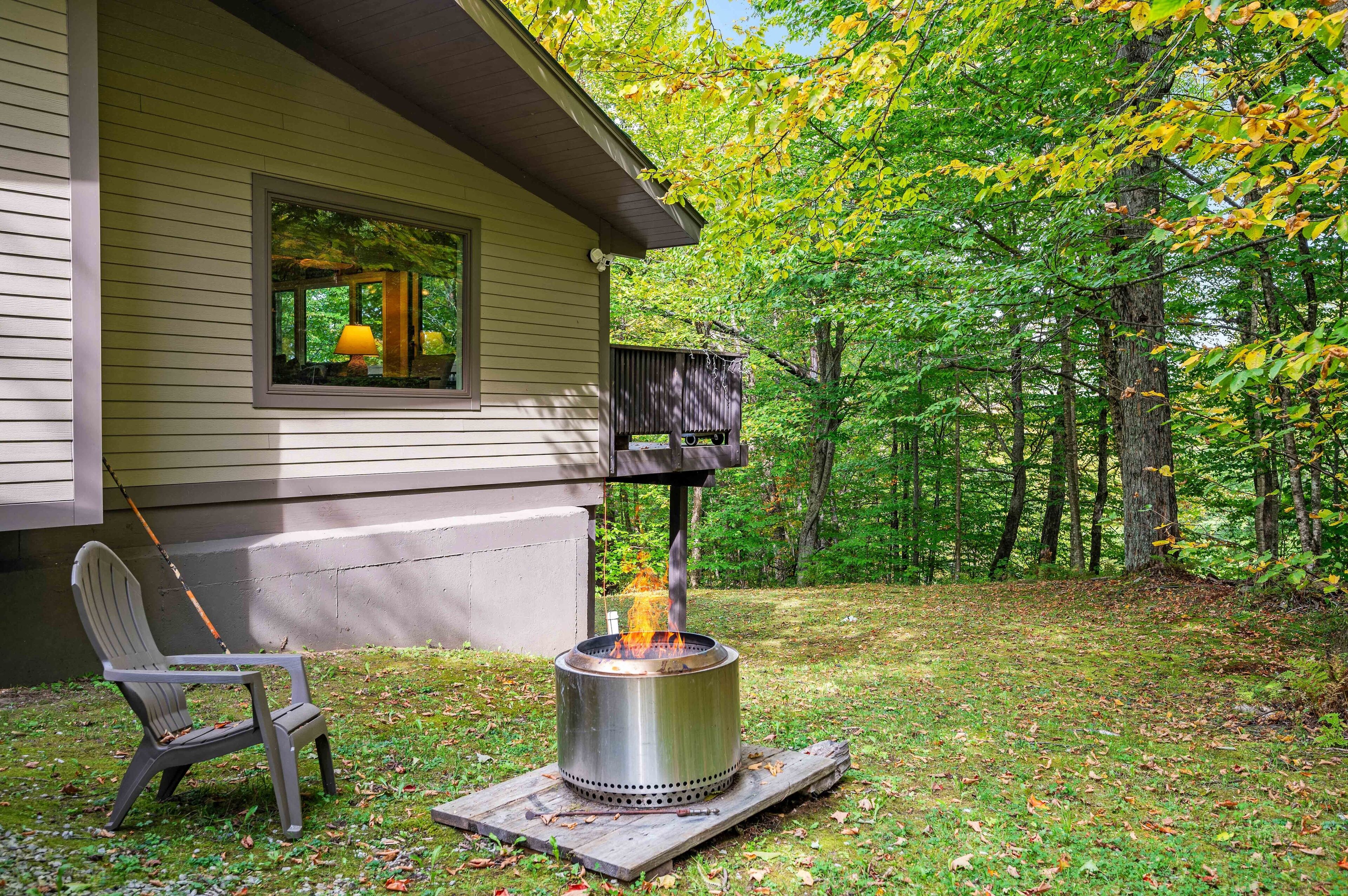 House, 4 Bedrooms | Property grounds