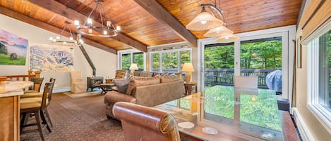 House, 4 Bedrooms | Interior