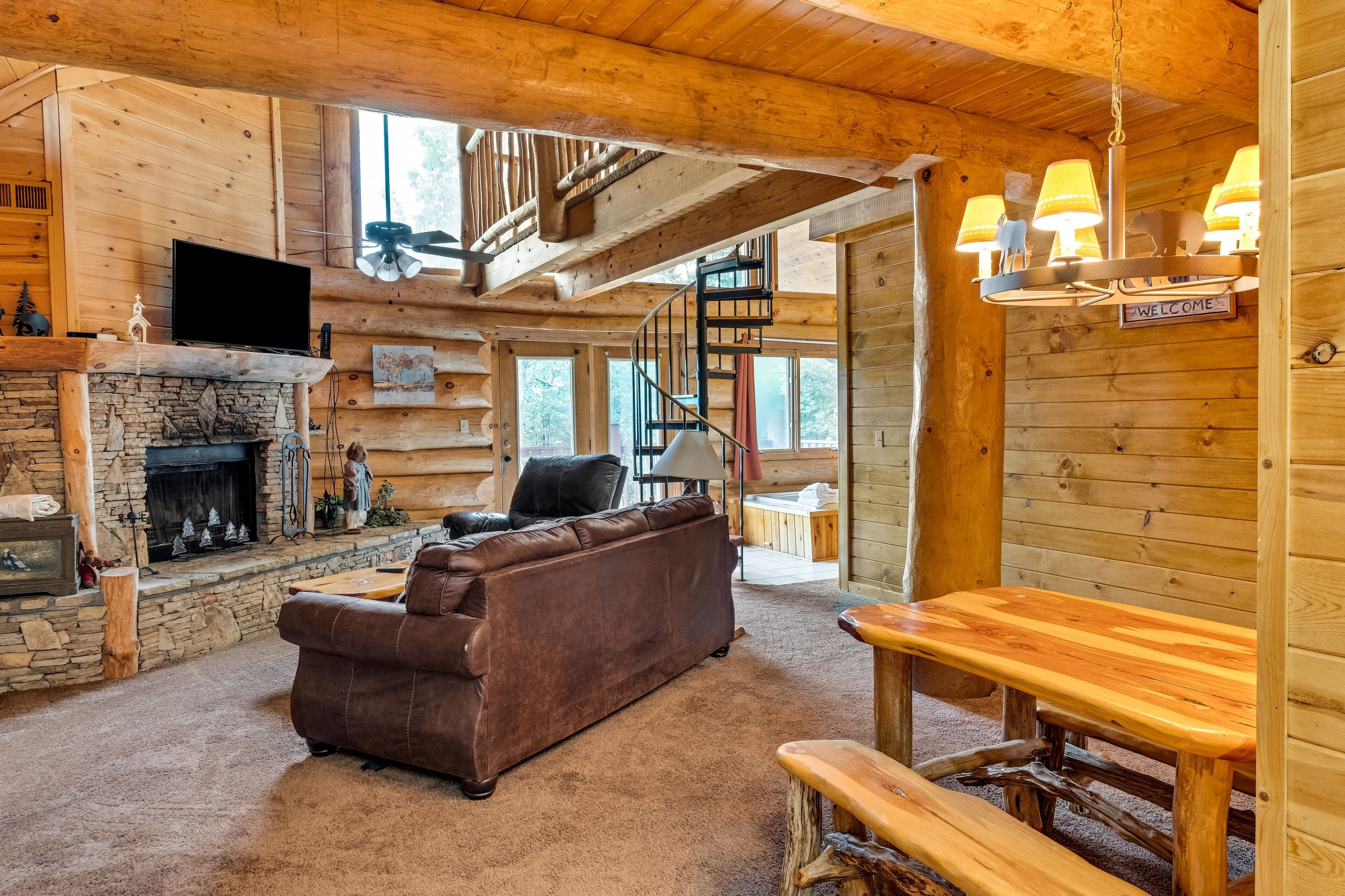 Cabin, 2 Bedrooms | Living area