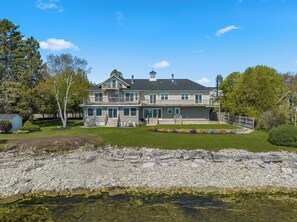 Exterior - Charming Retreat in Downtown Baileys Harbor Across from Door County Brewery (Baileys Harbor)