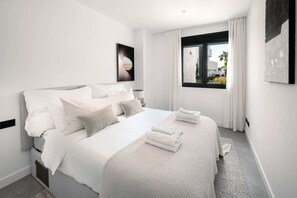 3 bedrooms, iron/ironing board, WiFi, bed sheets - Mirador Hills 2 | Estepona Luxury Apartment Pools (Estepona)
