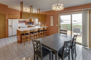 Dining - Shoreview On North Long (Brainerd)