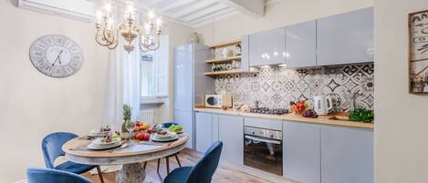 Fridge, microwave, oven, dishwasher