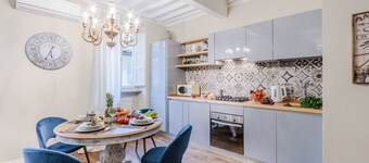 3 bedrooms Apartment by the Lucca Cathedral