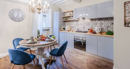 3 bedrooms Apartment by the Lucca Cathedral