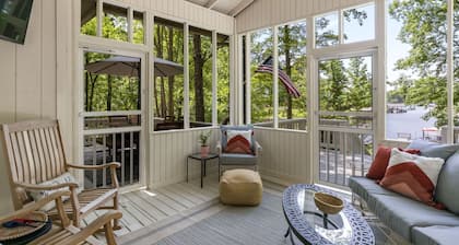 Kid Friendly! Upgraded Lake Front Cottage at Lake Martin! 35 Minutes to Auburn!