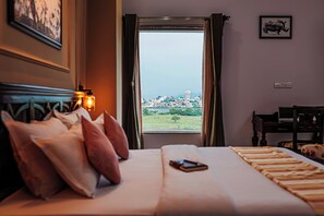 Luxury Room, 1 King Bed, Non Smoking, Lake View | Egyptian cotton sheets, premium bedding, down comforters, desk - Lake View Hotel Revaas (Udaipur)