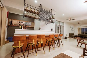 Bar (on property) - Lake View Hotel Revaas (Udaipur)