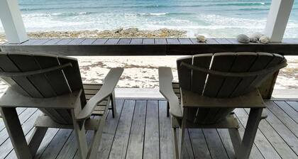 Quaint Cottage On The Beach in the South End