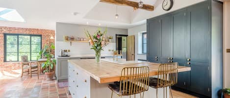 Geschirrspüler, Hochstuhl