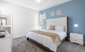 5 makuuhuonetta, silitysrauta/-lauta, Wi-Fi, vuodevaatteet