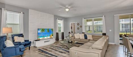 Fernseher, Tischfußball