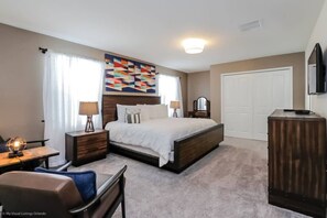 6 bedrooms, iron/ironing board, WiFi, bed sheets