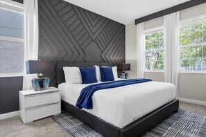 6 bedrooms, iron/ironing board, WiFi, bed sheets