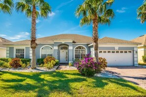 Exterior - Highlands Reserve 5 Bed Pool Home w/ Spa - 351BS (Davenport)