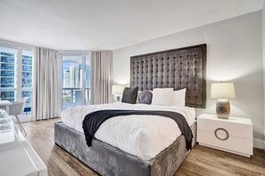 3 bedrooms, desk, iron/ironing board, travel cot