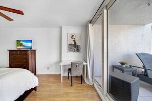 1 bedroom, desk, iron/ironing board, WiFi