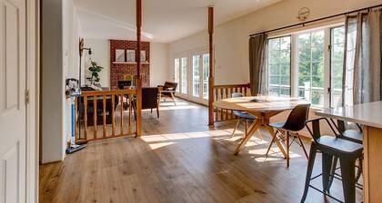 Spacious Riverview Escape: Just Half Mile to Harpers Ferry National Park Center