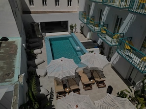 Seasonal outdoor pool - Play Paros, a member of Brown Hotels (Paros)