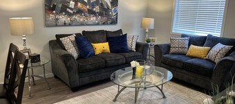 Amazing 4Bedroom Single Home - Suitable for Families & Groups