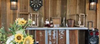 Rustic Luxury Cabin w/ breathtaking views, stunning sunsets, & minutes from I24