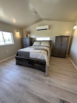 1 makuuhuone, silitysrauta/-lauta, ilmainen Wi-Fi, vuodevaatteet