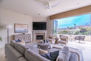 TV, fireplace, stereo, offices