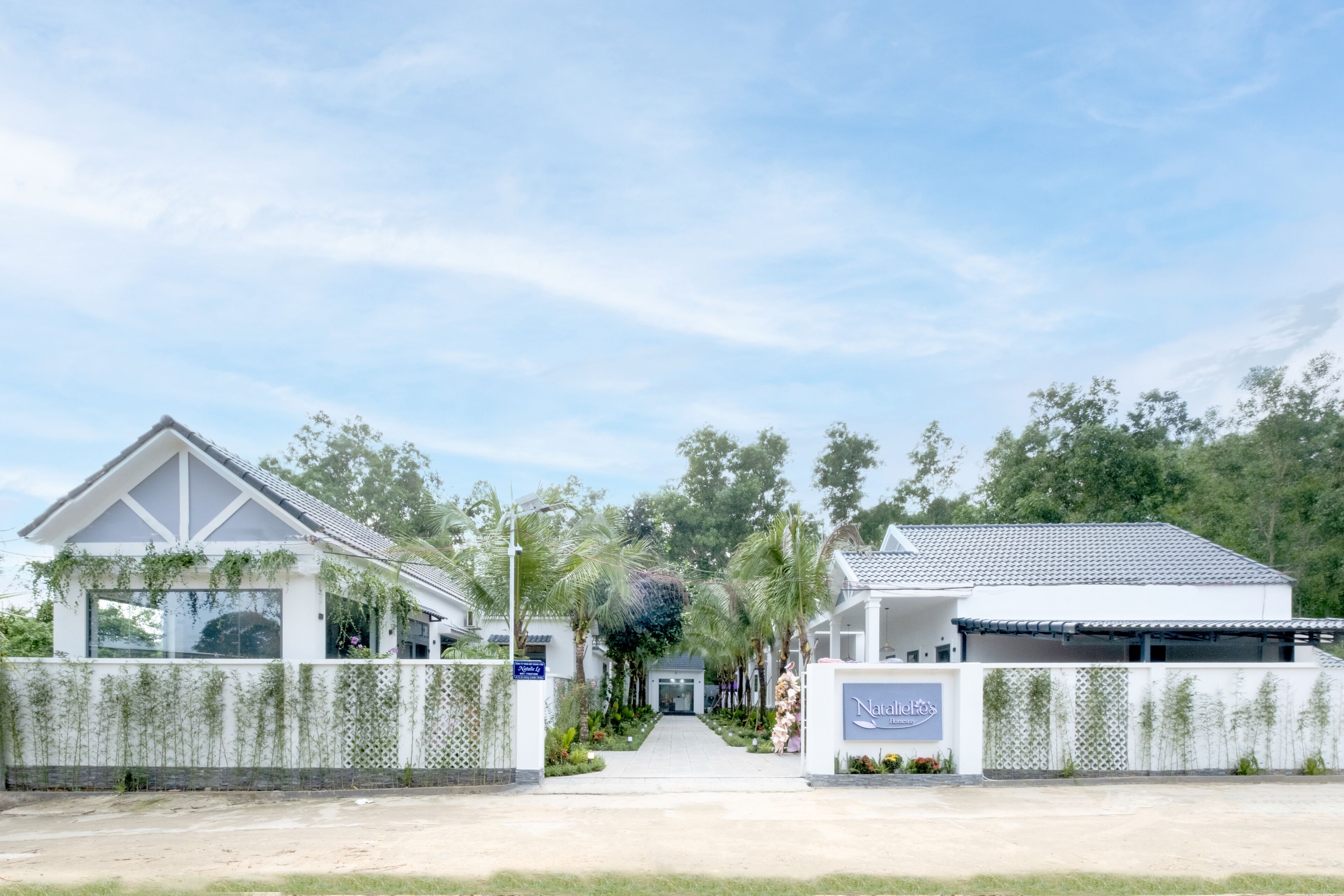 Mặt tiền nơi lưu trú