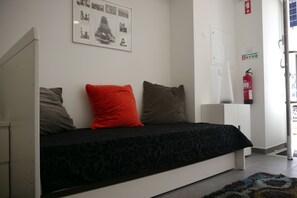1 bedroom, WiFi, bed sheets - Felp Santa Maria 1 (Setúbal)