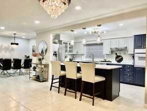 Microwave, oven, stovetop, dishwasher - Heated pool home with Tiki Hut.  (Clearwater)