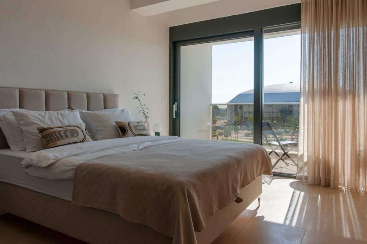 Classic Double Room | WiFi (free), bed sheets