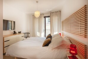 2 chambres, fer et planche Ă repasser, Wi-Fi gratuit, draps fournis