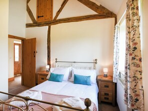 3 habitaciones, wifi gratis y ropa de cama 