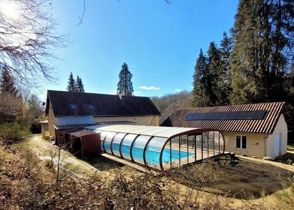 Piscina | Una piscina climatizada