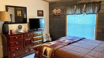3 bedrooms, free WiFi, bed sheets