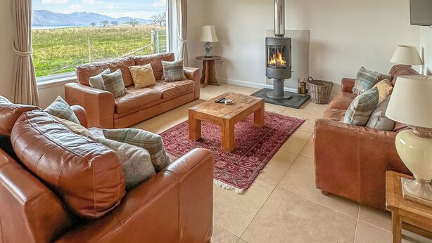 Living area - Lurach House - UKC6791 (Port Appin, near Appin)