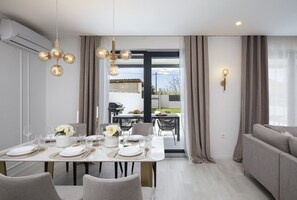 تناول الطعام