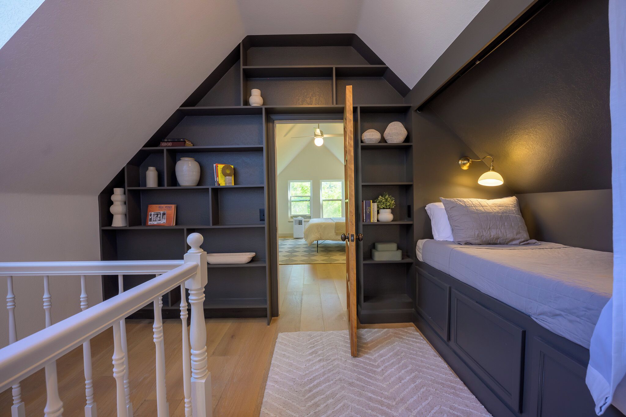 5 Schlafzimmer, Schreibtisch, Reisekinderbett, kostenloses WLAN