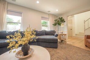 Smart TV, fireplace - Pure Bliss and Fun in Fallbrook (Fallbrook)