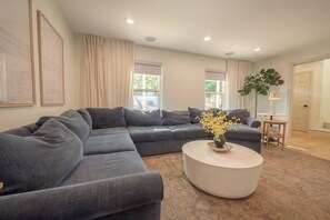 Smart TV, fireplace - Pure Bliss and Fun in Fallbrook (Fallbrook)