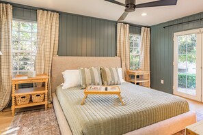 5 habitaciones, escritorio, cuna de viaje y wifi gratis 