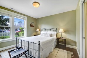 2 chambres, fer et planche Ă repasser, Wi-Fi gratuit, draps fournis
