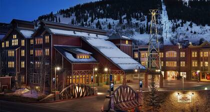 SKI IN SKI OUT. 3 nites Marriott Summit Watch Resort 1BR.
