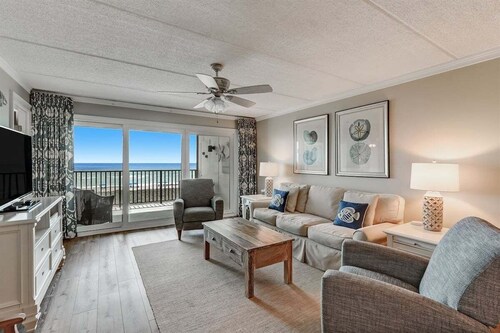 Wake up to the ocean at Amelia South D3 on Amelia Island!