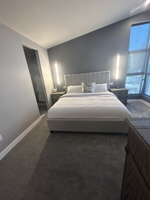 2 habitaciones, tabla de planchar con plancha y wifi gratis 