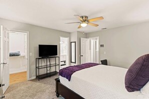 3 sovrum, strykjärn/strykbräda, gratis wi-fi och sängkläder